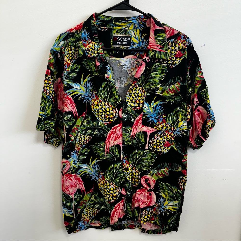 SCOOP Men’s Graphic Print Button Up